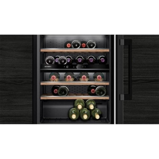 Garrafeira de Encastrar Siemens iQ500 KU21WAHG0, 44 garrafas, 2 zonas, carvalho, 60W, Classe G