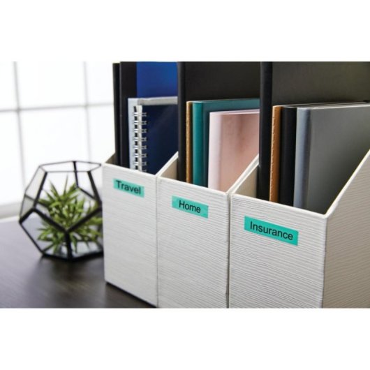 Étiquettes standard D1 - Noir sur vert - 9mm x 7m - Polystyrène