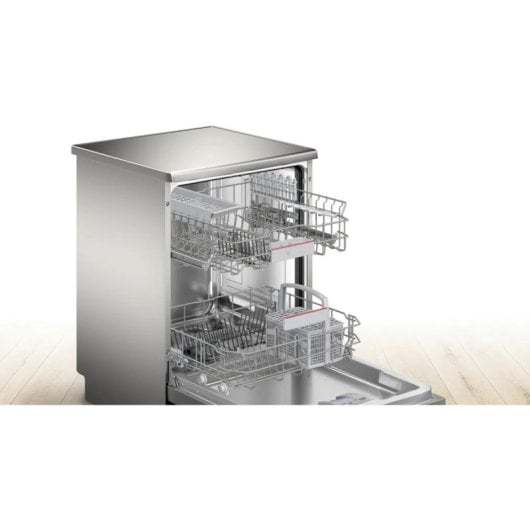 Lave-vaisselle Bosch SMS4EKI06E 13 Services B avec technologie VarioFlex