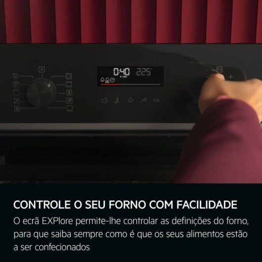 Horno eléctrico AEG Series 5000 OU5PB40SM 72L Negro/Inox pirolítico pantalla LED