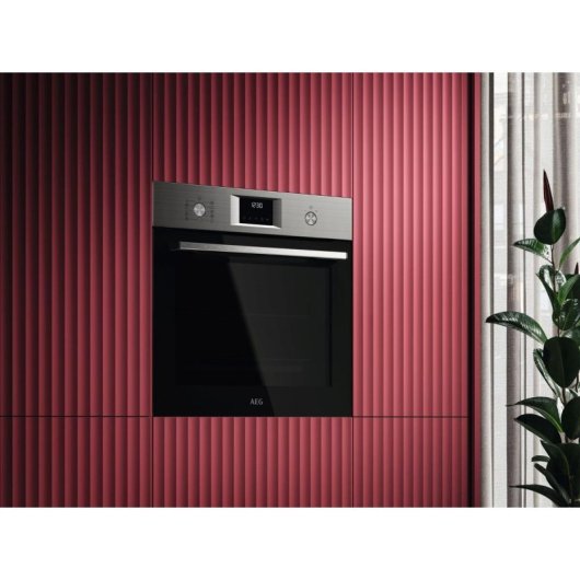 Horno eléctrico AEG Series 5000 OU5PB40SM 72L Negro/Inox pirolítico pantalla LED