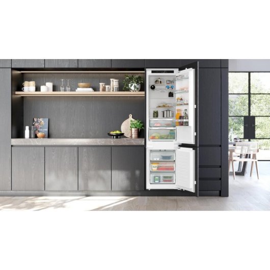Frigorífico Siemens Integrable No Frost 194cm 290L D Blanco hyperFresh superFreezer