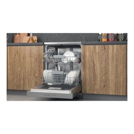 Lavavajillas Hotpoint HFC 3C32 WX 14 Cubiertos D Inox ActiveDry Zona 3D