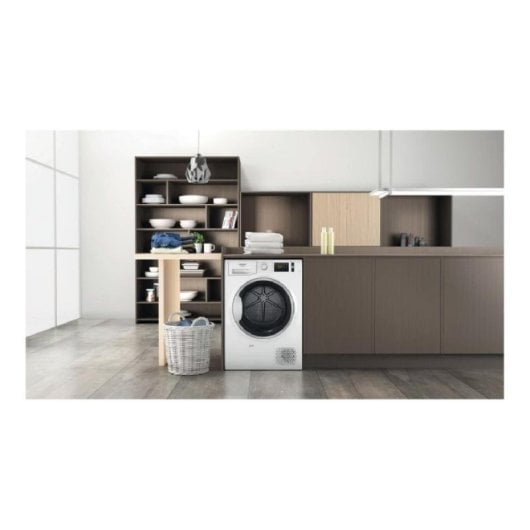 Secadora de bomba de calor Hotpoint NT M11 82SK EU 8 kg Classe D com EasyCleaning