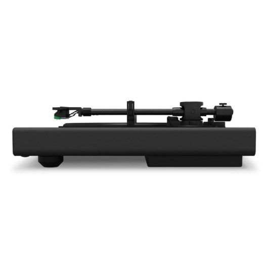 Tocadiscos Victrola Onyx Hi-Res Bluetooth aptX Adaptive, Previo Integrado, Brazo de Aluminio, Cápsula AT-VM95E