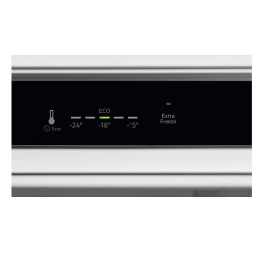 Congelador Vertical Integrável 212L No Frost, Controlo Tátil, 16,5kg/24h, Branco, Classe E