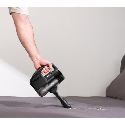Robot Aspirador eufy E20 3 em 1 com esvaziamento automático e 30000 Pa, filtragem 5 etapas, Pro-Detangle Comb
