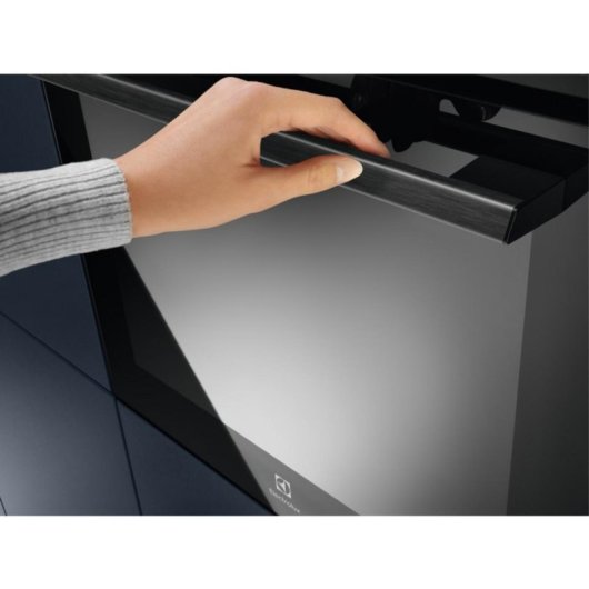 Horno eléctrico Electrolux EOD3H50TH 72L Negro con convección, vapor y autolimpieza