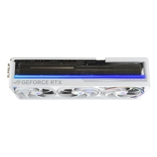 Tarjeta Gráfica ASUS ROG Astral RTX 5090 32GB GDDR7 White OC Iluminación RGB
