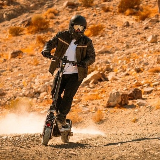 Patinete elétrico Segway GT3 Pro 1700W Autonomia 138km Rodas 11'' Suspensão TFT Preto