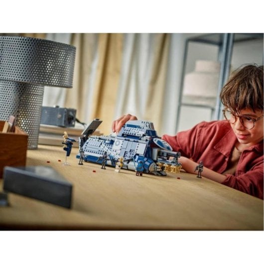 LEGO Star Wars MTT Separatista 75435 976 piezas, Batalla de Felucia, 9+, con minifiguras y droides