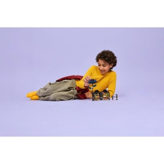 Set de Construcción LEGO Miércoles Dalia Negra 76784 358 piezas minifiguras extraíbles