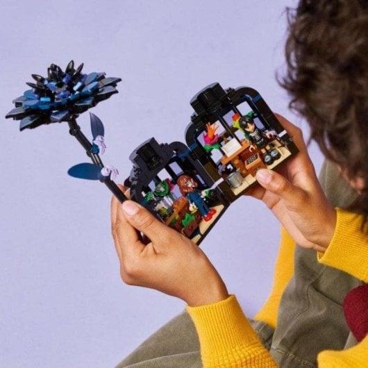 LEGO Wednesday Dalia Negra 76784 358 pièces