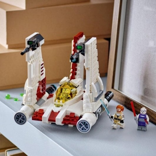 Set LEGO Star Wars Caza Estelar V-19 Torrent 567 piezas alas ajustables minifiguras