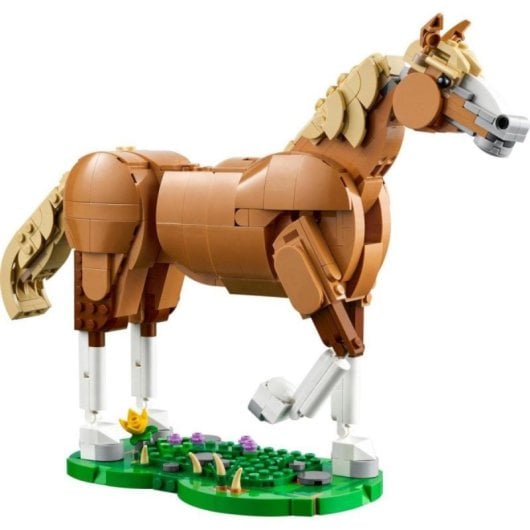 Set de Construcción LEGO Creator 3en1 Caballo Noble 31166 Articulado 685 Piezas