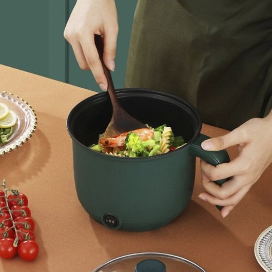 Pentola elettrica multifunzione: cuociriso, vaporiera, pentola. Esterno isolato termicamente, controllo della temperatura, fondo antiappannamento. Senza BPA, per uso alimentare.