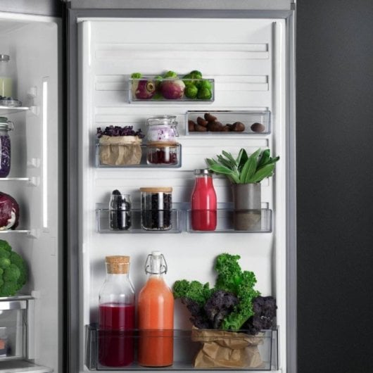 Frigorífico AEG Combinado 188cm 269L E Branco TwinTech NoFrost MultiFlow CustomFlex
