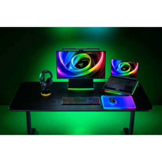 Razer BlackWidow V4 Low Profile HyperSpeed Teclado Mecânico RGB Sem Fios Green Switch (US)