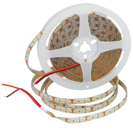 Tira LED SMD2835 12V DC 6000K 120 LEDs/m Blanca Alta Densidad Adherente