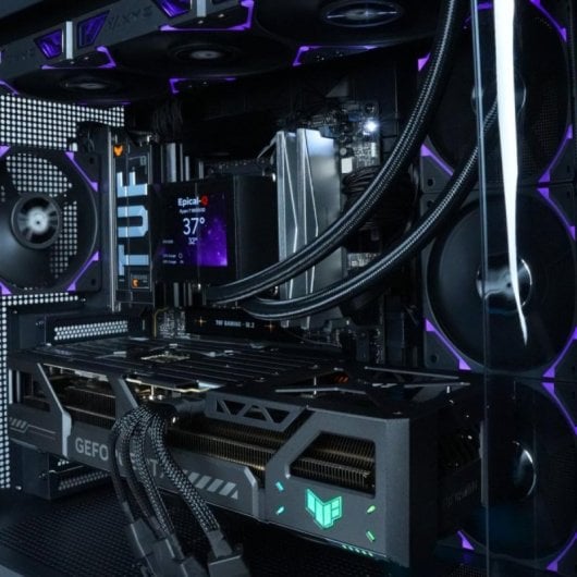 Epical-Q Furon AMD Ryzen 7 7800X3D 64GB RAM 2TB SSD RTX 5080 Wi-Fi 7 Windows 11