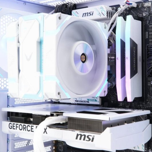 Epical-Q Kint Plus AMD Ryzen 5 7500F 32GB 1TB SSD RTX 5060 WiFi 7 Windows 11