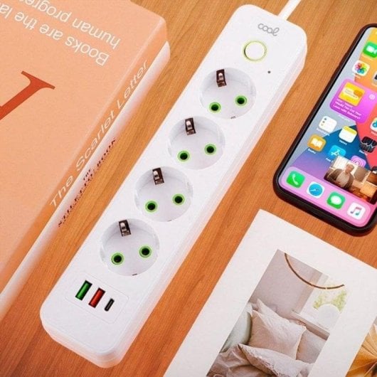 Régua de tomadas COOL Multipuerto 7 tomadas 4 EU 2 USB-A 1 USB-C proteção reforçada 1200 W preta