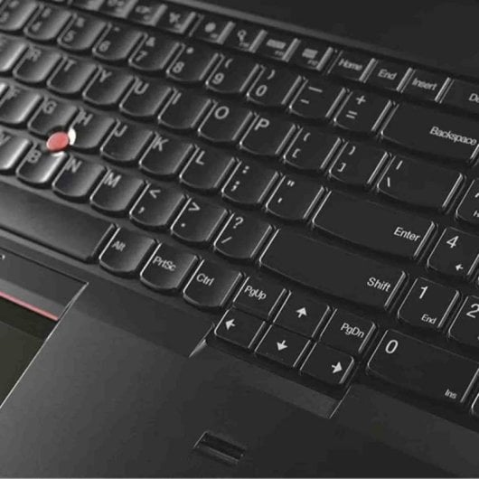 Portátil Lenovo L570 15.6" Intel Core i5-6200U 8GB 256GB SSD Windows 10 Teclado Numérico