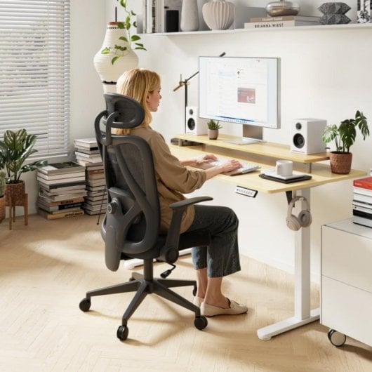 Silla ergonómica Sense7 Noxo respaldo de malla, reposabrazos abatibles y 150 kg carga