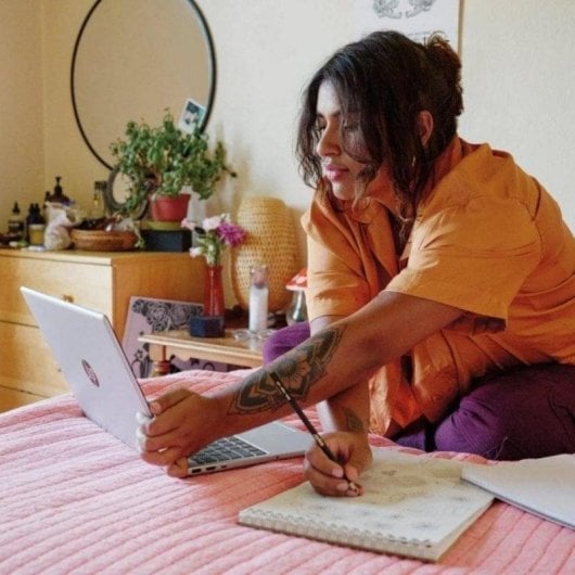 Ordinateur portable HP 15-fc0150nf 15.6" AMD Ryzen 5 16Go 1To SSD Radeon 610M Windows 11