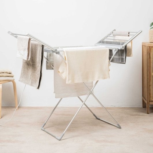 Étendoir à linge électrique pliable Innovagoods Warmmat avec ailettes, écran tactile, minuterie et contrôle de la température, gris, 148 x 112 x 54 cm