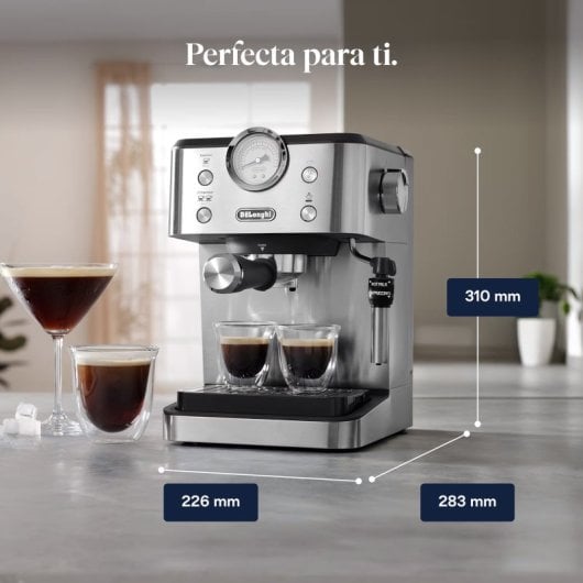 Cafetera Espresso Semi-automática DeLonghi Linea Classic 1,7 L 15 bares acero inoxidable con vaporizador