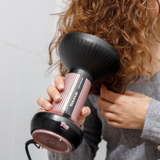 Phon Ionico con Diffusore Taurus Curly 800 Ionic 800W 3 Temperature 3 Velocità Rosa/Nero