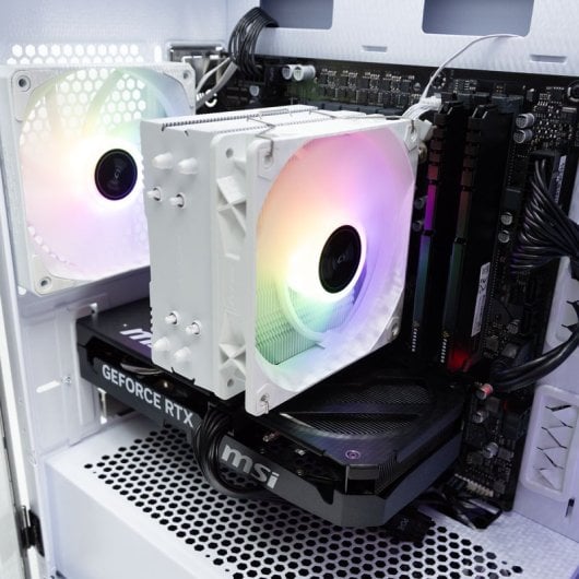 PcCom Ready Intel Core i5-12400F / 32GB / 1TB SSD / RTX 5060 Ti 16GB + Windows 11 Home Weiß V2