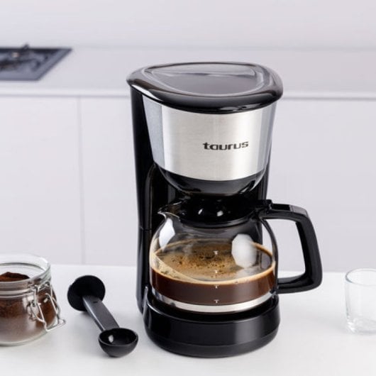 Cafetera de filtro Taurus Verona 12 Inox 12 tazas 1000W filtro lavable placa calefactora