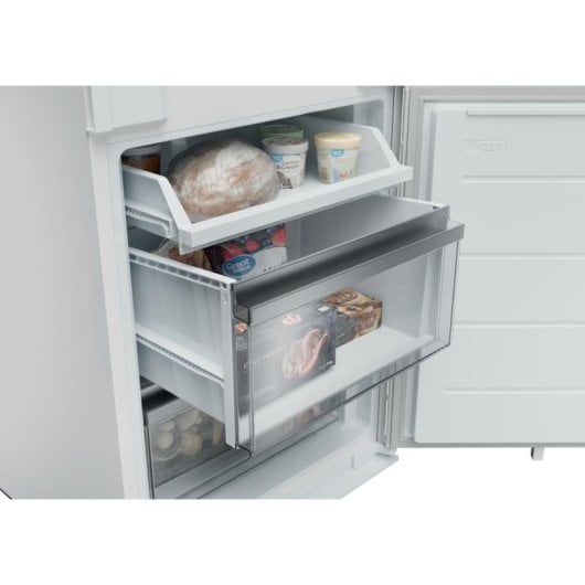 Frigorífico Haier Integrable No Frost 193cm 284L E Blanco WiFi Bluetooth Super Cool
