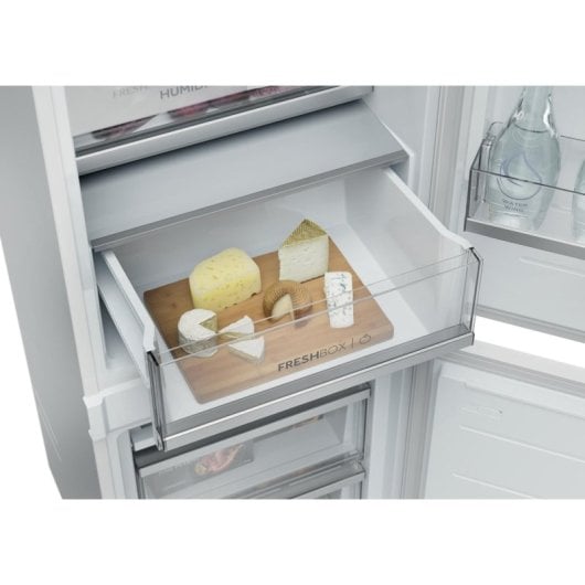 Frigorífico Haier Integrable No Frost 193cm 284L E Blanco WiFi Bluetooth Super Cool