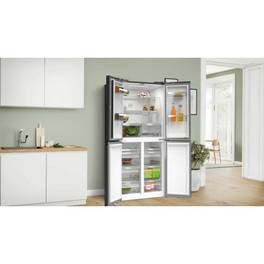 Frigorífico de quatro portas Bosch KMC85LBEA No Frost, 189 cm, 547 L E, preto