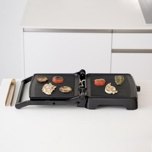 Grill Taurus Asteria Essential 2200W apertura 180 grados placas 28x22 cm antideslizante