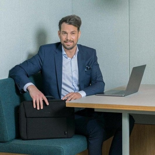 Maletín Dicota Eco Multi Plus BASE 15.6" Negro Poliéster Reciclado Bolsillos Multiusos