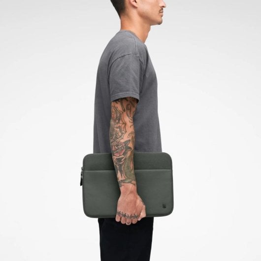 Funda Incase ARC Sleeve ReSpun Green 14" poliéster reciclado resistente agua