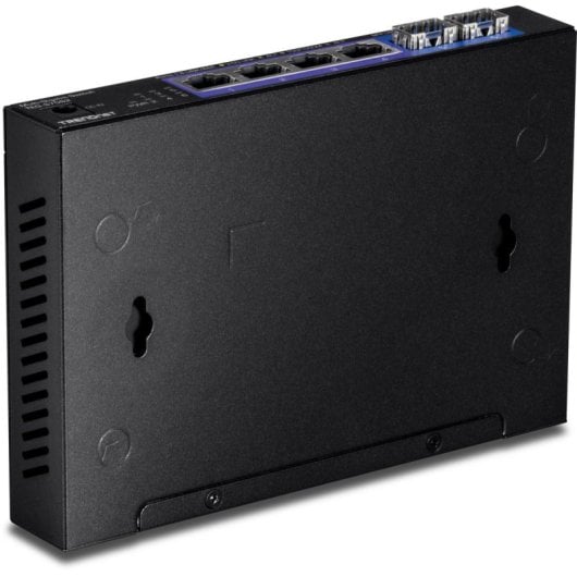 Switch Trendnet TEG-S562 2.5G Ethernet 4 portas RJ-45 2 SFP+ Full Duplex