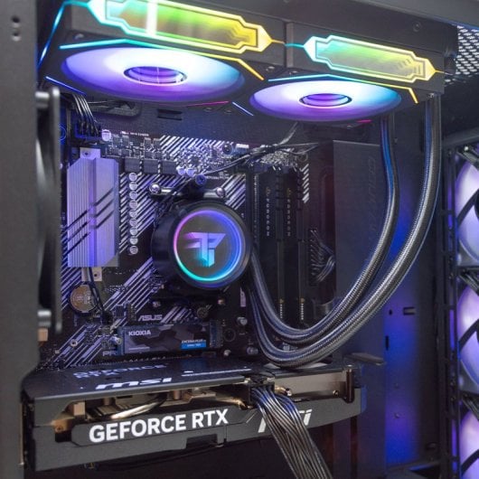 PcCom Ready AMD Ryzen 7 5800X/32GB/1TB SSD/RTX 5060 Ti 16GB + Windows 11 Home V4