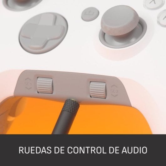 SCUF Valor Pro Wireless Comando Sem Fios com 4 Pás, Sticks TMR e App para Xbox/PC Branco