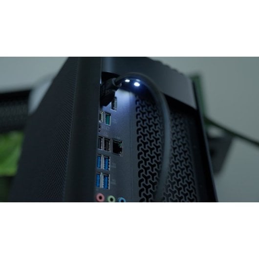 Corsair ONE a600 AMD Ryzen 7 9800X3D 64GB 4TB SSD RTX 5080 Windows 11 Home Metal Dark