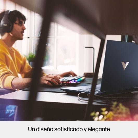 HP Victus 15-fa2001ns Intel Core 5 210H/16GB/512GB SSD/RTX 5050/15.6" Azul