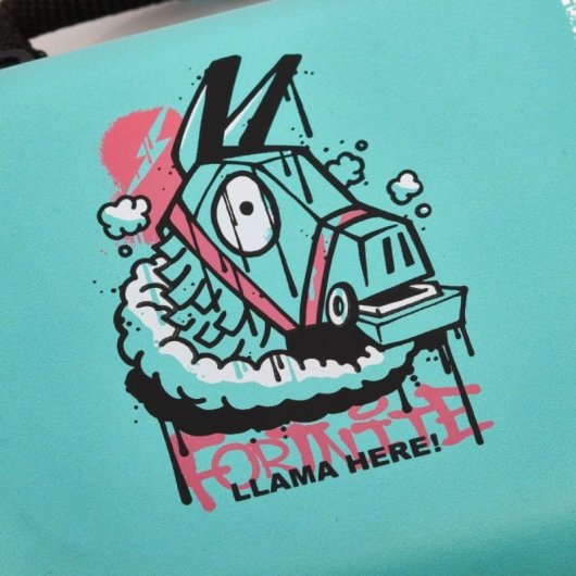 Funda protectora rígida Numskull Fortnite Llama Turquesa Nintendo Switch resistencia impactos