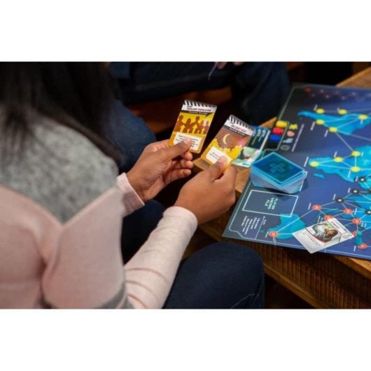 Juego de mesa Pandemic estrategia cooperativa multijugador avanzado