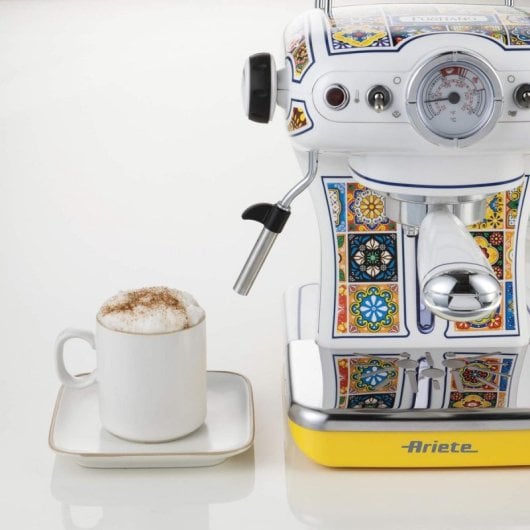 Cafetera Manuelle Ariete 1389/1P 0,9 L 15 bars avec mousseur à lait et arrêt auto