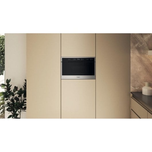 Micro-ondes Whirlpool WMN461BXF 22L 750W intégré affichage digital bouton décongélation
