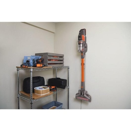 Akkustaubsauger 2-in-1 Black & Decker BHFEV182C 18V 0,65L 3 Modi Wandhalterung